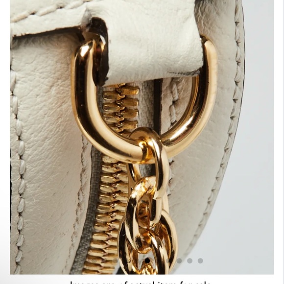 ⭐️ Gucci crossbody ⭐️ - Picture 6 of 11